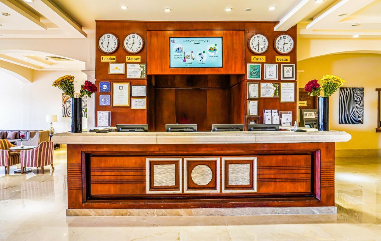 Hotel Charmillion Club Aquapark Sharm El-Sheikh Exterior foto Reception desk at the hotel